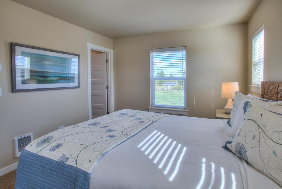 Villa Salty Paws Ocean Shores Esterno foto